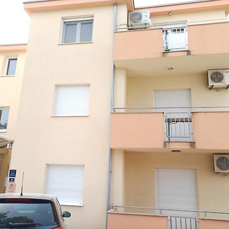 טרוגיר Apartman Dm מראה חיצוני תמונה